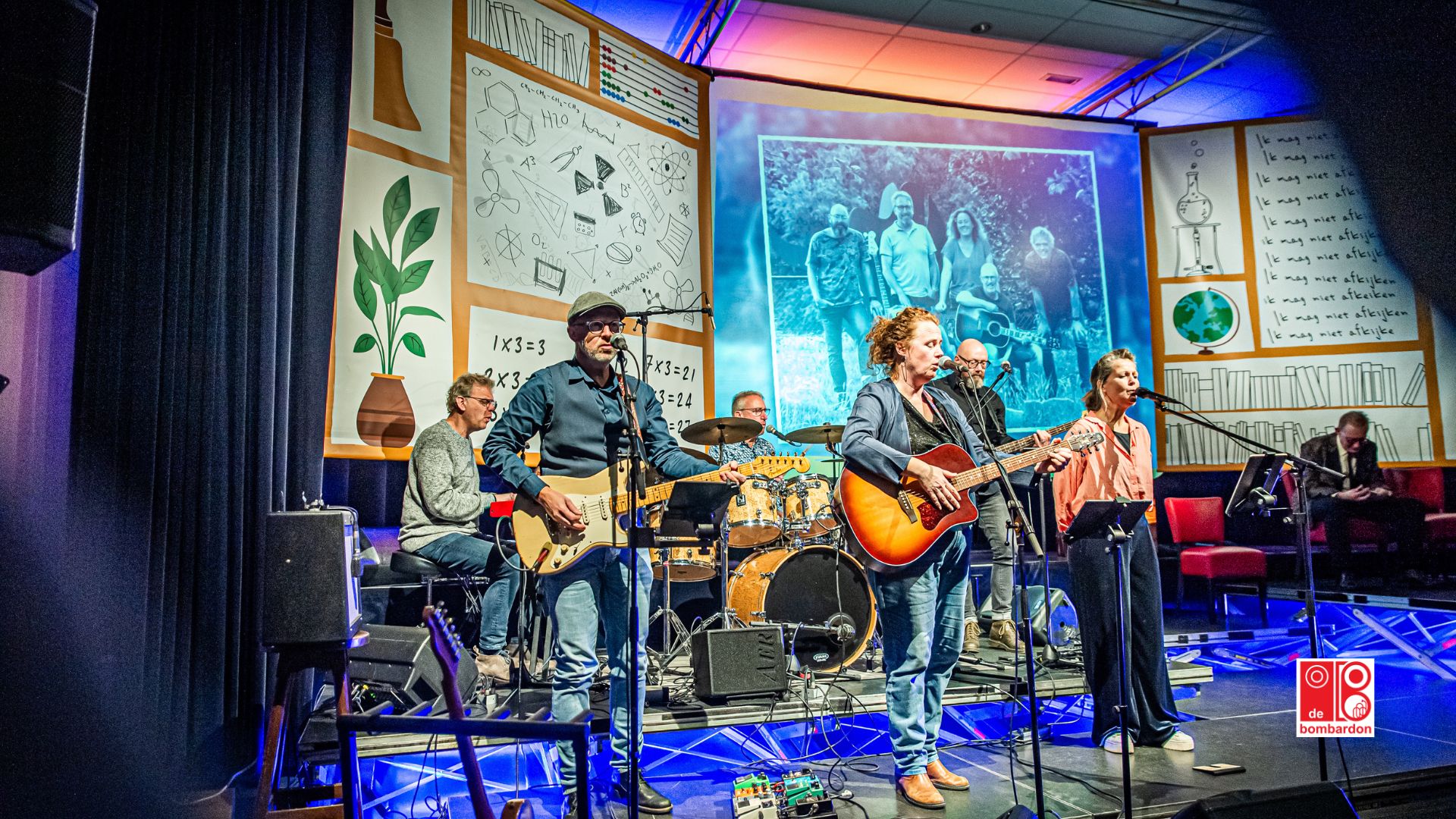 yasgurs farm band maakt muziek